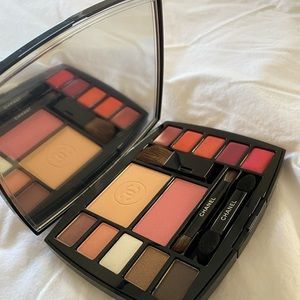 Chanel travel makeup palette